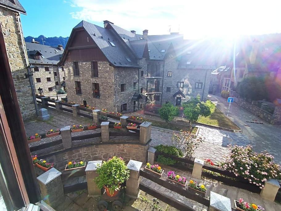 Pena Telera Petfriendly - Arafita Apartamentos El Pueyo de Jaca Exterior foto